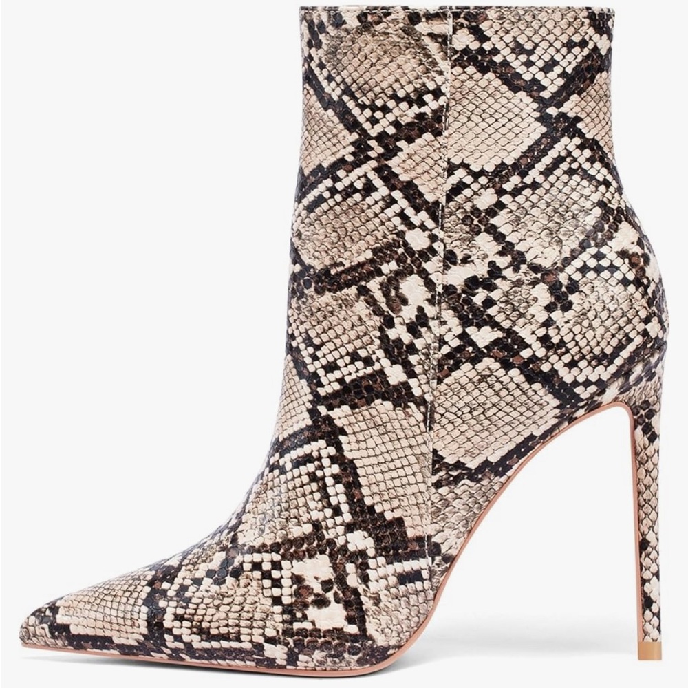 Elisabeth Tang Booties